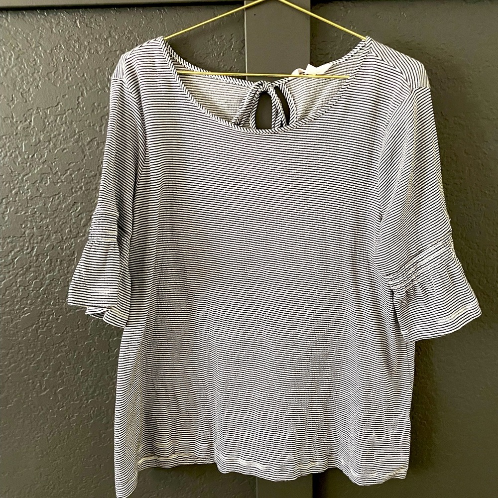 Women's size Large Lauren Conrad black and white stripped blouse